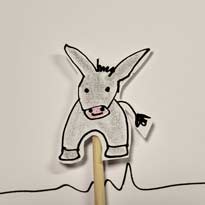 Der Esel springt umher